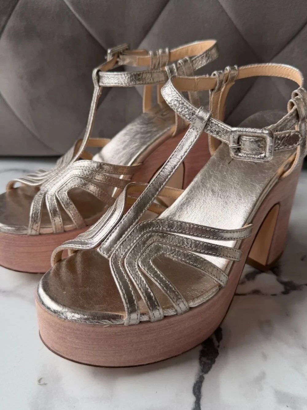 AGL Gold Leather Platform T-Strap Sandals Size EU 36.5